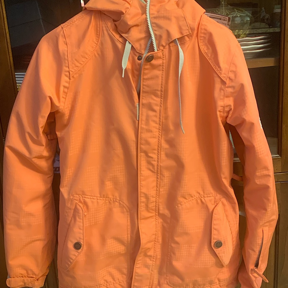 686 Size Medium Winter Ski Jacket - image 2